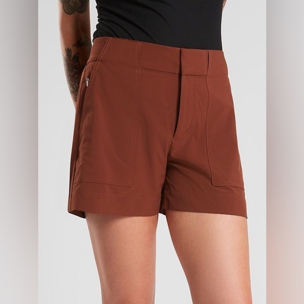 Athleta High Waist Performance Shorts in Rust Brown